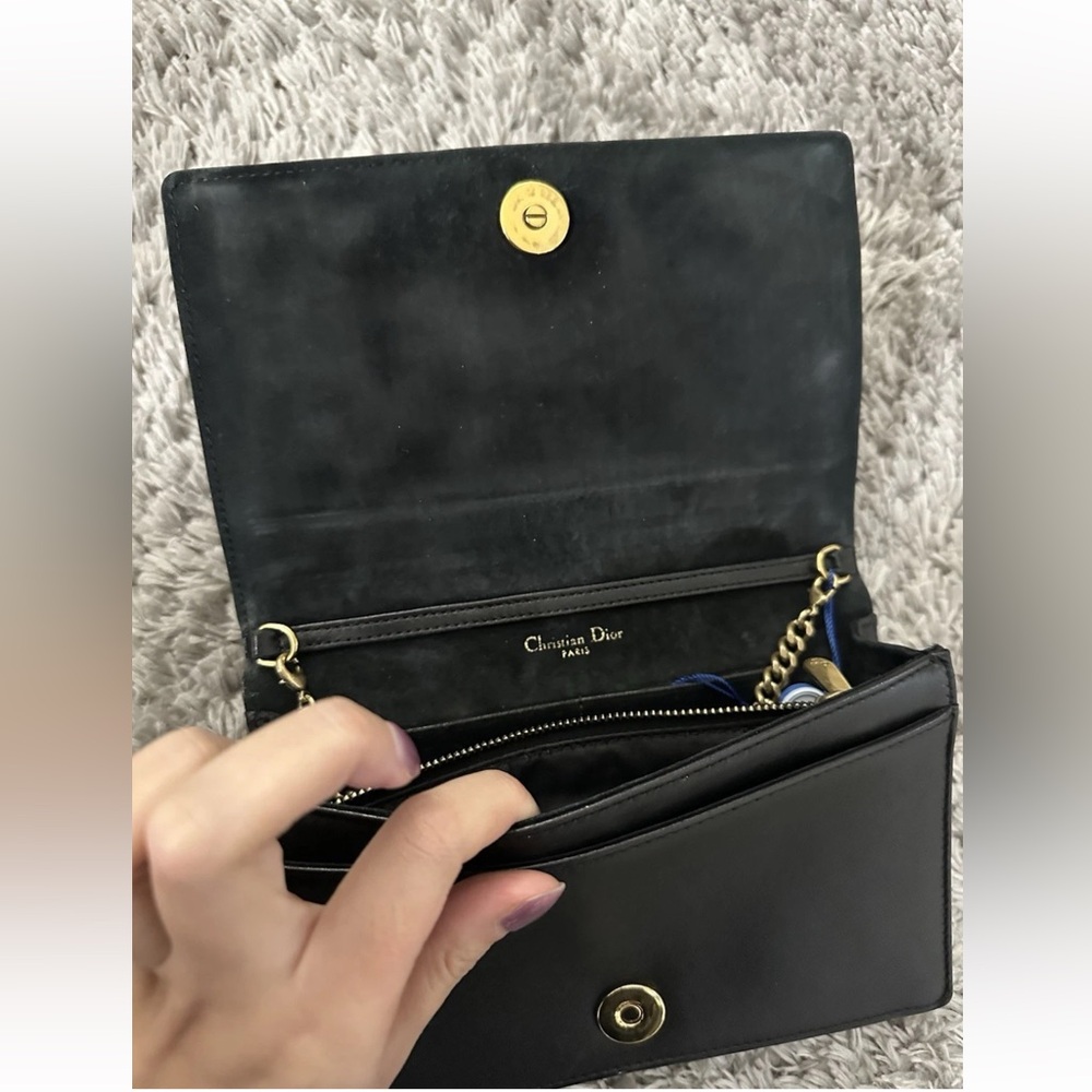 Christian Dior Diorama Studded Bag - Picture 4 of 10